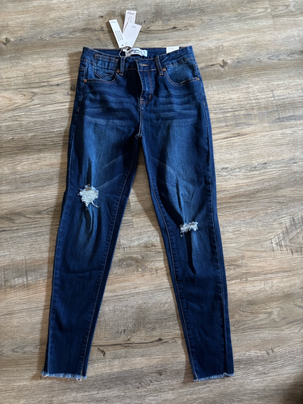 Women’s Dark Blue Distressed Skinny Jeans